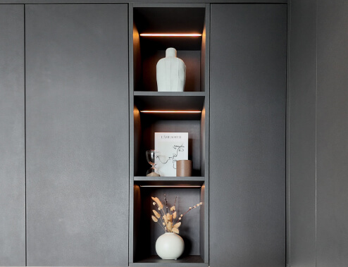 Monochromatic Lighted Display Niche